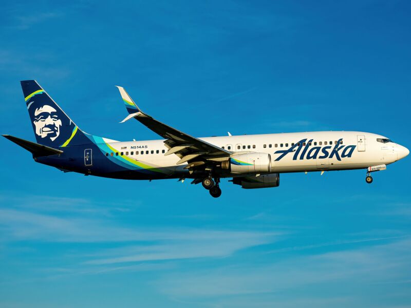 Photo of N514AS - Alaska Airlines Boeing 737-900ER at DCA on AeroXplorer Aviation Database