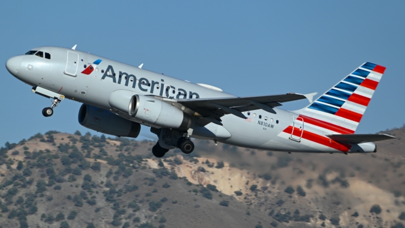 Photo of N810AW - American Airlines Airbus A319 at RNO on AeroXplorer Aviation Database