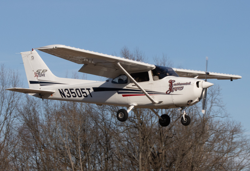 Photo of N3505T - PRIVATE Cessna 172 at CDW on AeroXplorer Aviation Database