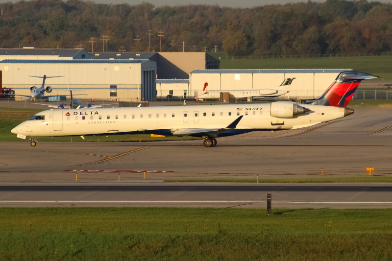 Photo of N478PX - Delta Connection Mitsubishi CRJ-900 at CVG on AeroXplorer Aviation Database