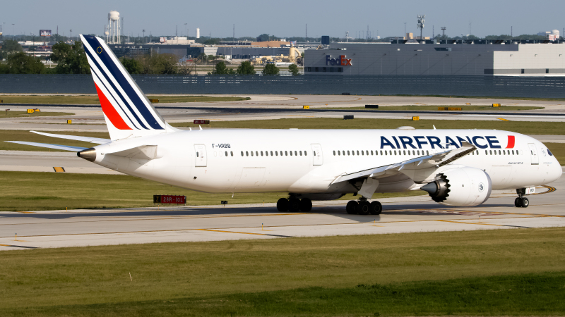 Photo of F-HRBB - Air France Boeing 787-9 at ORD on AeroXplorer Aviation Database