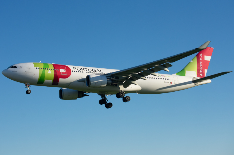 Photo of CS-TOP - TAP Air Portugal Airbus A330-200 at LIS on AeroXplorer Aviation Database