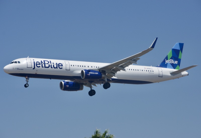 Photo of N990JL - JetBlue Airways Airbus A321-200 at LAX on AeroXplorer Aviation Database
