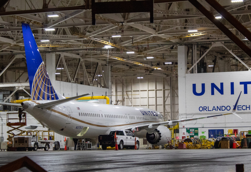 Photo of N37513 - United Airlines Boeing 737 MAX 9 at MCO on AeroXplorer Aviation Database