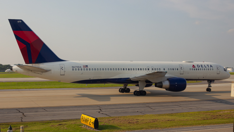 Photo of N679DA - Delta Airlines Boeing 757-200 at ATL on AeroXplorer Aviation Database