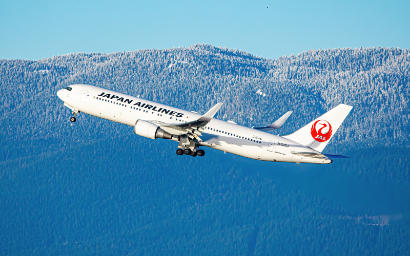 Photo of JA620J - Japan Airlines Boeing 767-300ER at YVR on AeroXplorer Aviation Database