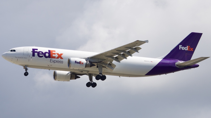 Photo of N667FE - FedEx Airbus A300F-600 at IAH on AeroXplorer Aviation Database