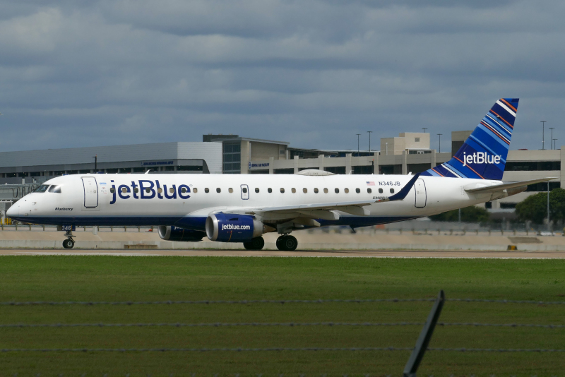 Photo of N346JB - JetBlue Airways Embraer E190 at AUS on AeroXplorer Aviation Database