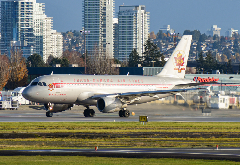 Photo of C-FZUH - Air Canada Airbus A319 at YVR on AeroXplorer Aviation Database