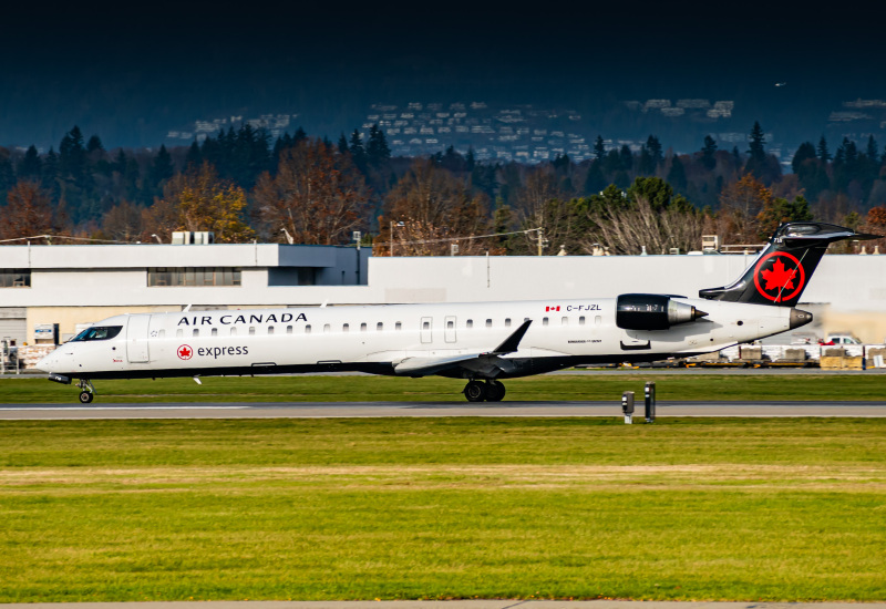 Photo of C-FJZL - Air Canada Express Mitsubishi CRJ-900 at YVR on AeroXplorer Aviation Database