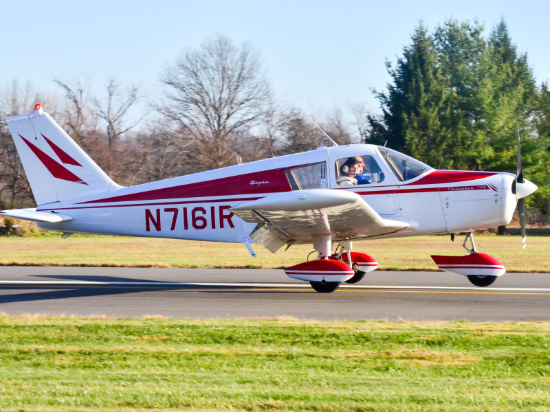 Photo of N7161R - private  Piper PA-28 at N40 on AeroXplorer Aviation Database