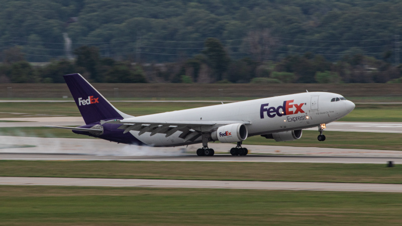 Photo of N662FE - FedEx Airbus A300F-600 at OMA on AeroXplorer Aviation Database