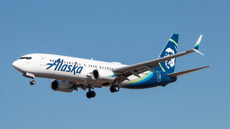 Photo of N532AS - Alaska Airlines Boeing 737-800 at LAX on AeroXplorer Aviation Database