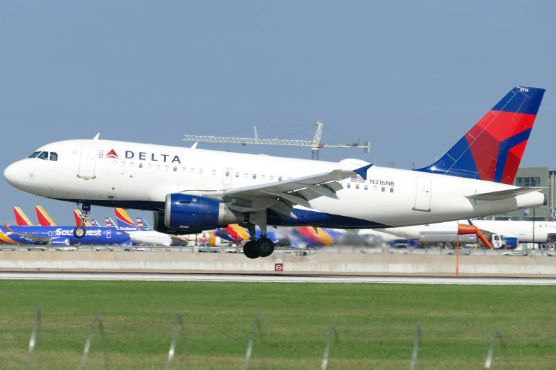 Photo of N316NB - Delta Airlines Airbus A319 at AUS on AeroXplorer Aviation Database