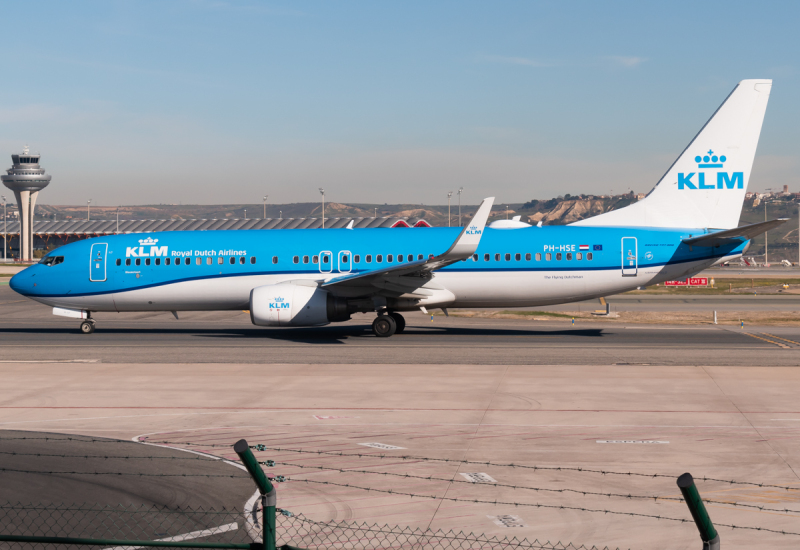 Photo of PH-HSE - KLM Boeing 737-800 at MAD on AeroXplorer Aviation Database