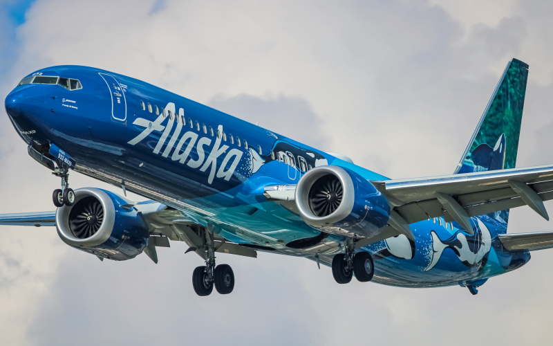 Photo of N932AK - Alaska Airlines Boeing 737 MAX 9 at BWI on AeroXplorer Aviation Database