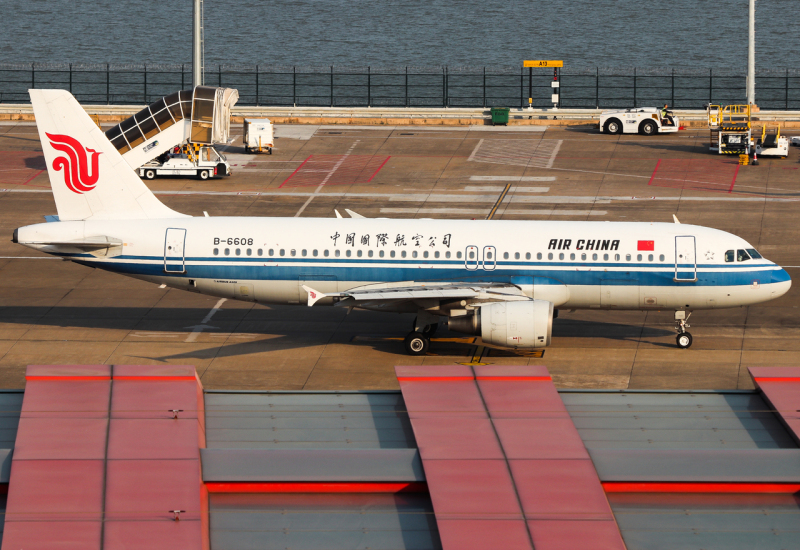 Photo of B-6608 - Air China Airbus A320 at MFM on AeroXplorer Aviation Database