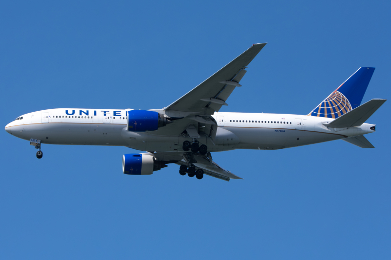 Photo of N773UA - United Airlines Boeing 777-200 at SFO on AeroXplorer Aviation Database