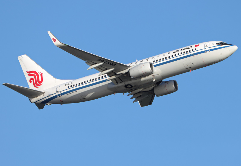 Photo of B-1767 - Air China Boeing 737-800 at HKG on AeroXplorer Aviation Database