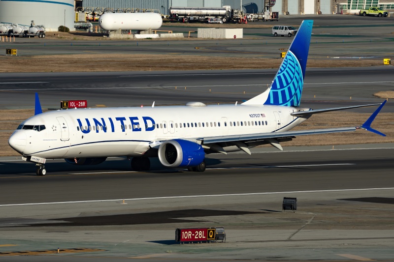 Photo of N37537 - United Airlines Boeing 737 MAX 9 at SFO on AeroXplorer Aviation Database