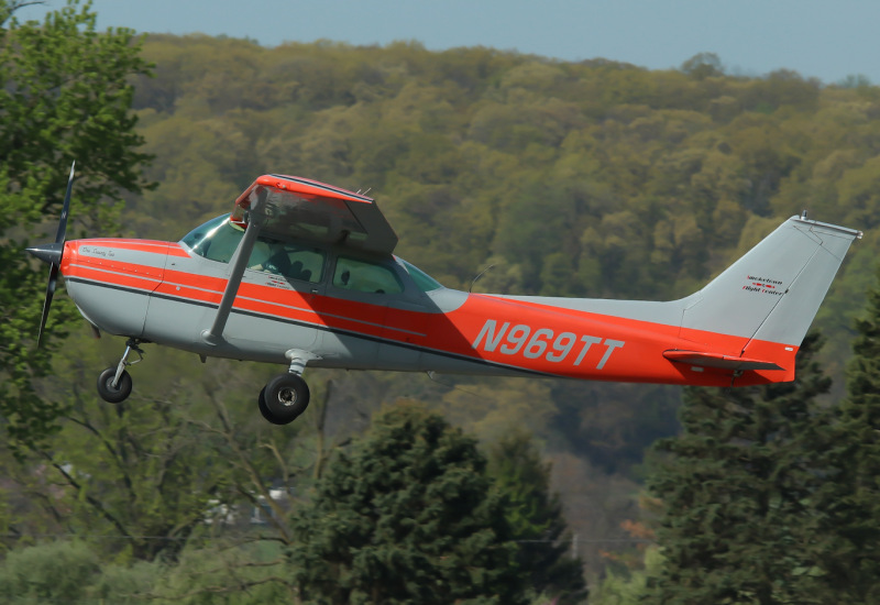 Photo of N969TT - PRIVATE Cessna 172M at THV on AeroXplorer Aviation Database