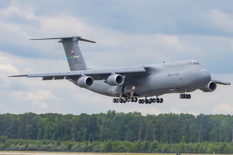 Photo of 86-0017 - USAF - United States Air Force Lockheed C-5M Super Galaxy at DOV on AeroXplorer Aviation Database