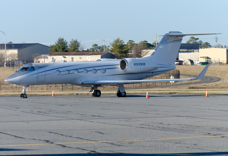 Photo of N365WW - PRIVATE Gulfstream IV at ACY on AeroXplorer Aviation Database