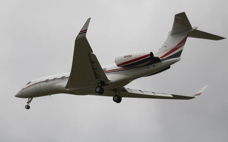 Photo of N40D - PRIVATE Gulfstream G650 at IAD on AeroXplorer Aviation Database