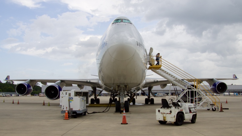 Photo of N480MC - Atlas Air Boeing 747-400 at IAH on AeroXplorer Aviation Database