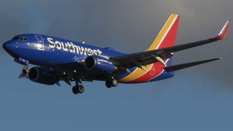 Photo of N477WN - Southwest Airlines Boeing 737-700 at MCO on AeroXplorer Aviation Database