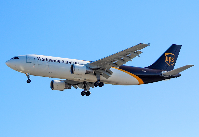 Photo of N130UP - United Parcel Service Airbus A300F-600 at ORD on AeroXplorer Aviation Database