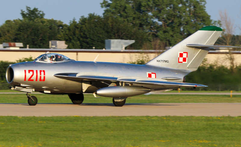 Photo of N717MG - PRIVATE Mikoyan-Gurevich MiG-17 at OSH on AeroXplorer Aviation Database