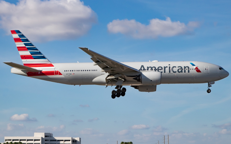 Photo of N777AN  - American Airlines Boeing 777-200ER at MIA  on AeroXplorer Aviation Database
