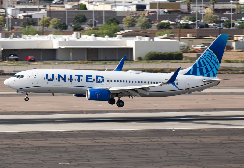 Photo of N14235 - United Airlines Boeing 737-800 at PHX on AeroXplorer Aviation Database