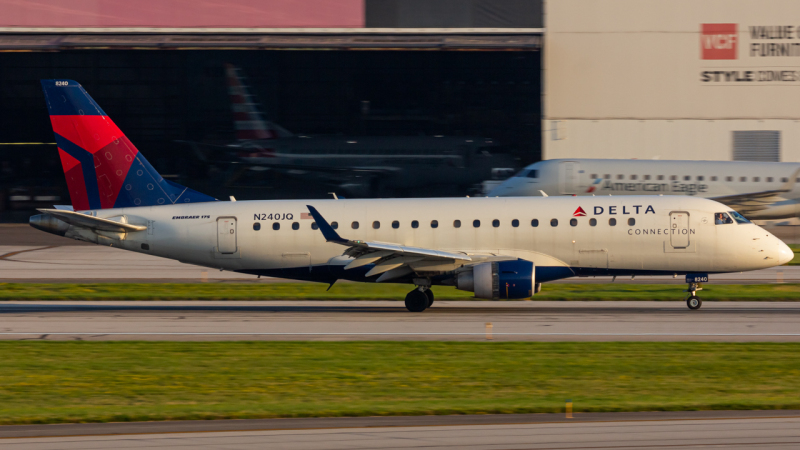 Photo of N240JQ - Delta Connection Embraer E175 at CMH on AeroXplorer Aviation Database