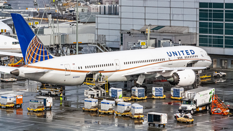 Photo of N13954 - United Airlines Boeing 787-9 at SFO on AeroXplorer Aviation Database