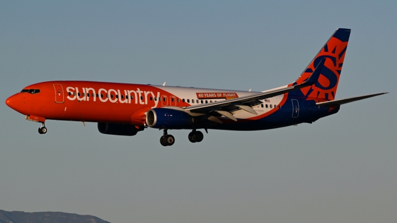 Photo of N834SY - Sun Country Airlines Boeing 737-800 at LAX on AeroXplorer Aviation Database