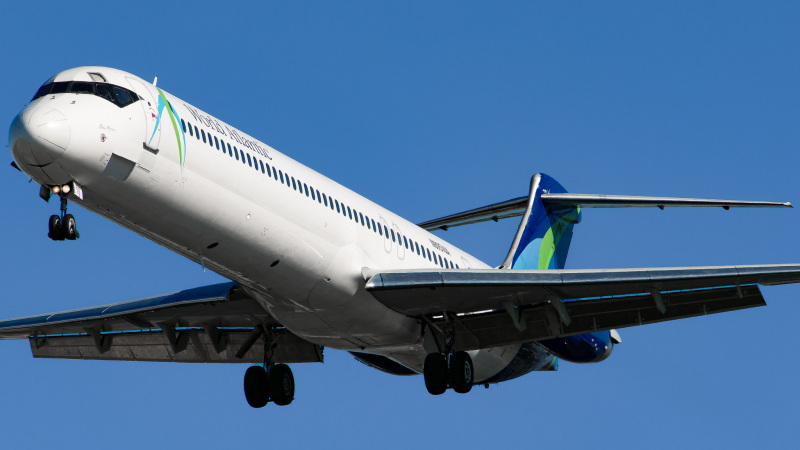 Photo of N805WA - World Atlantic Airlines McDonnell Douglas MD-83 at MIA on AeroXplorer Aviation Database