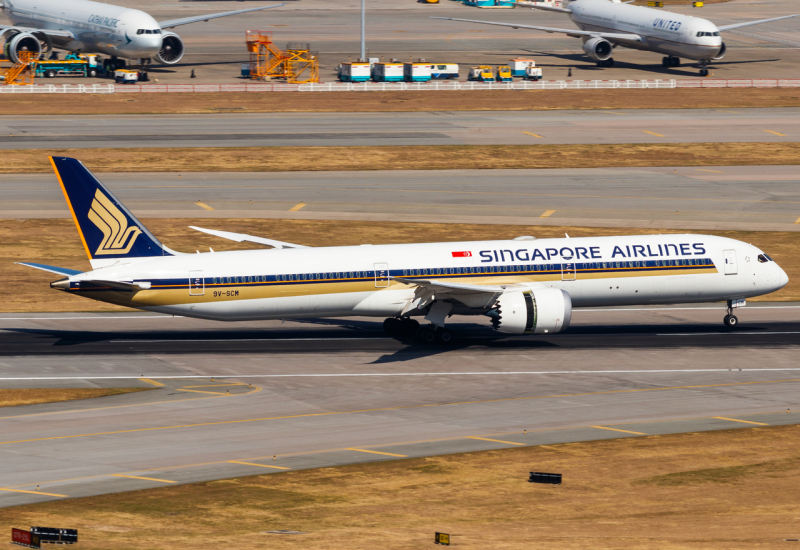 Photo of 9V-SCM - Singapore Airlines Boeing 787-10 at HKG on AeroXplorer Aviation Database