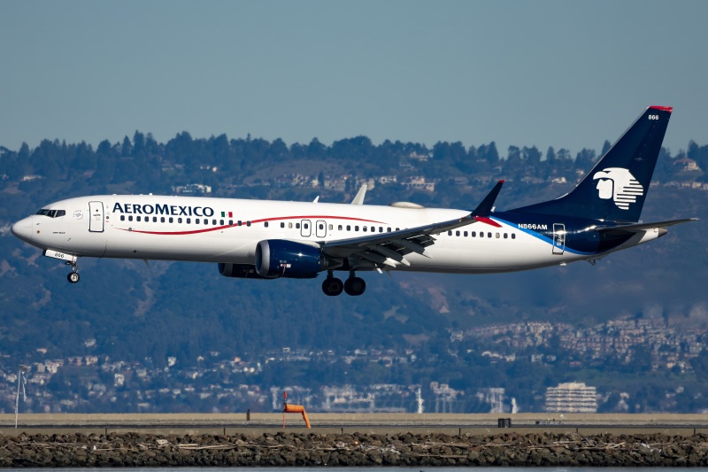 Photo of N866AM - Aeromexico Boeing 737 MAX 9 at SFO on AeroXplorer Aviation Database