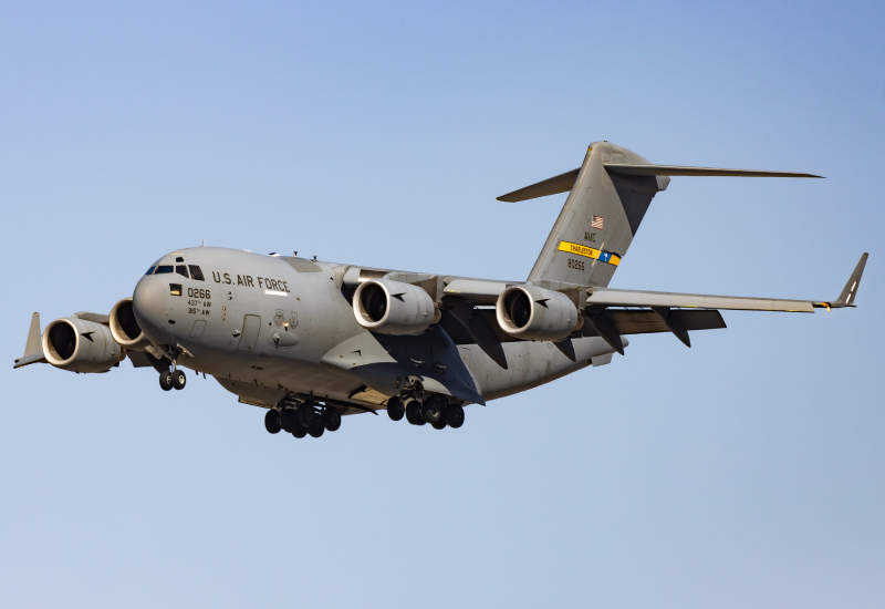 Photo of 88-0266 - USAF - United States Air Force Boeing C-17 Globemaster III at SAN on AeroXplorer Aviation Database