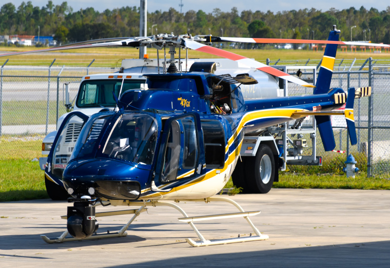 Photo of N407DE - PRIVATE Bell 407 at MCO on AeroXplorer Aviation Database