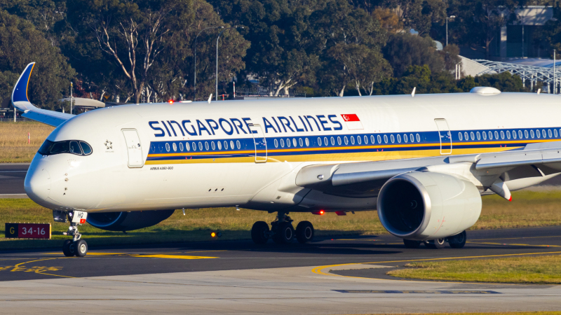 Photo of 9V-SHQ - Singapore Airlines Airbus A350-900 at MEL on AeroXplorer Aviation Database