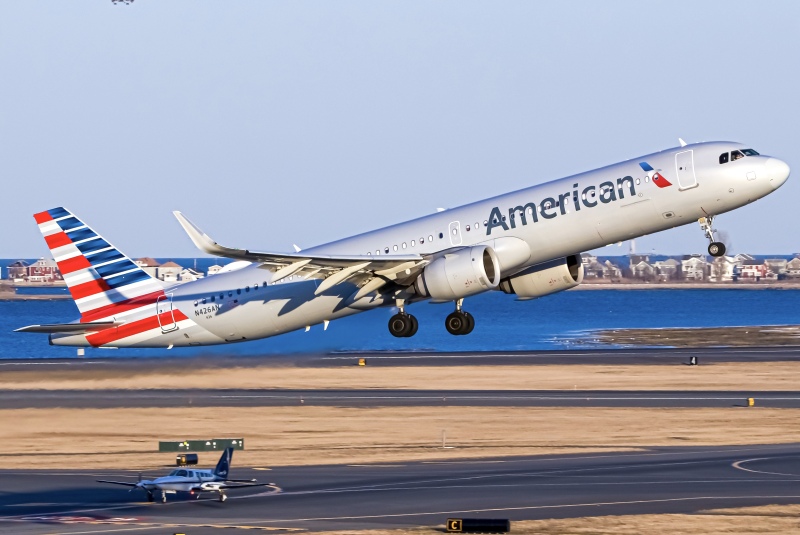 Photo of N426AN - American Airlines Airbus A321NEO at BOS on AeroXplorer Aviation Database