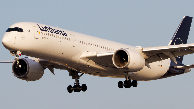 Photo of D-AIXK - Lufthansa Airbus A350-900 at LAX on AeroXplorer Aviation Database