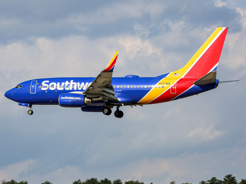 Photo of N477WN - Southwest Airlines Boeing 737-700 at Bwi on AeroXplorer Aviation Database