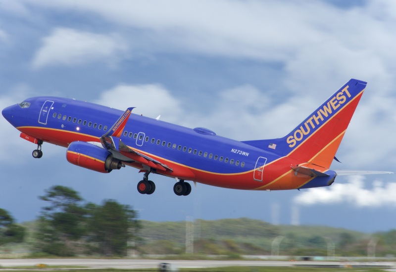 Photo of N273WN - Southwest Airlines Boeing 737-700 at MCO on AeroXplorer Aviation Database