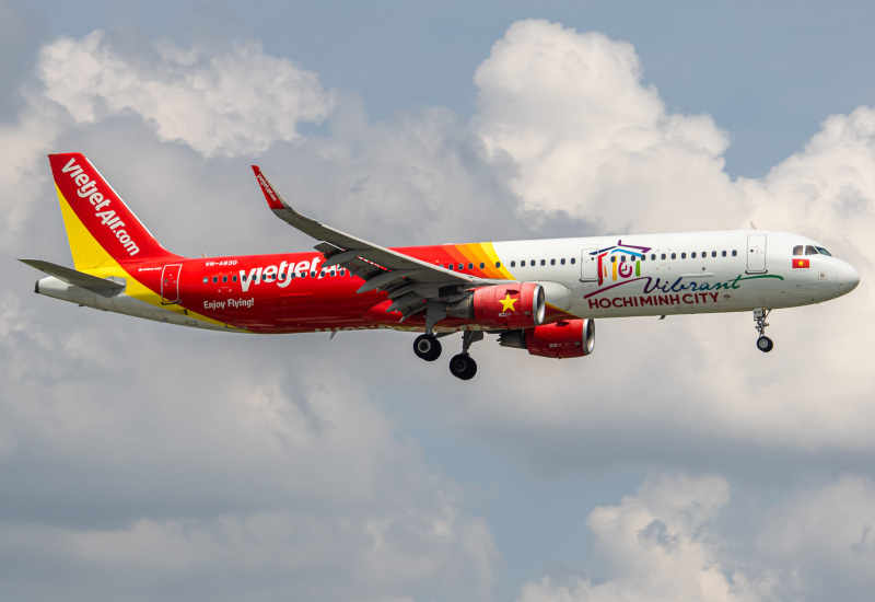 Photo of VN-A630 - VietJet Air Airbus A321-200 at SGN on AeroXplorer Aviation Database