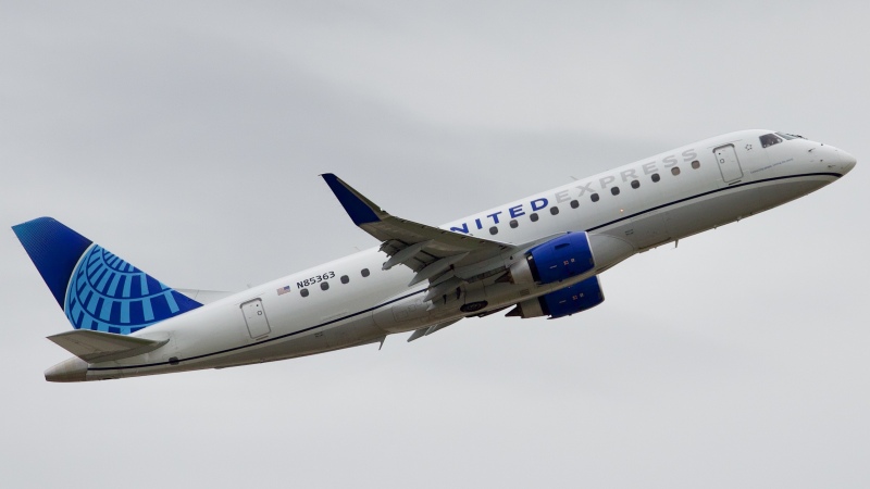 Photo of N85363 - United Express Embraer E175 at IAH on AeroXplorer Aviation Database
