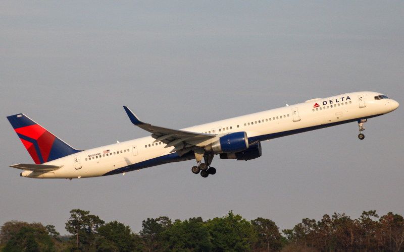Photo of N588NW - Delta Airlines Boeing 757-300 at MCO on AeroXplorer Aviation Database
